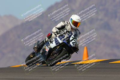 media/Oct-03-2022-Moto Forza (Mon) [[5f077a3730]]/Advanced Group/Session 4 (Turn 9)/